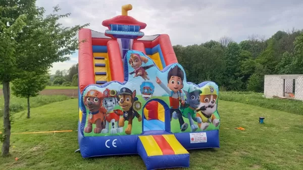Piepūšamā atrakcija suņu patruļa slide