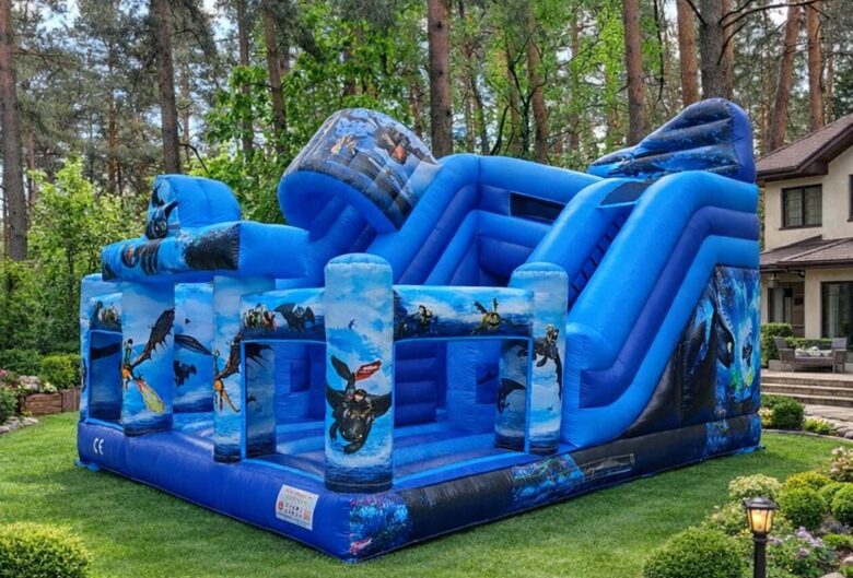 Drakona Pils atrakcija