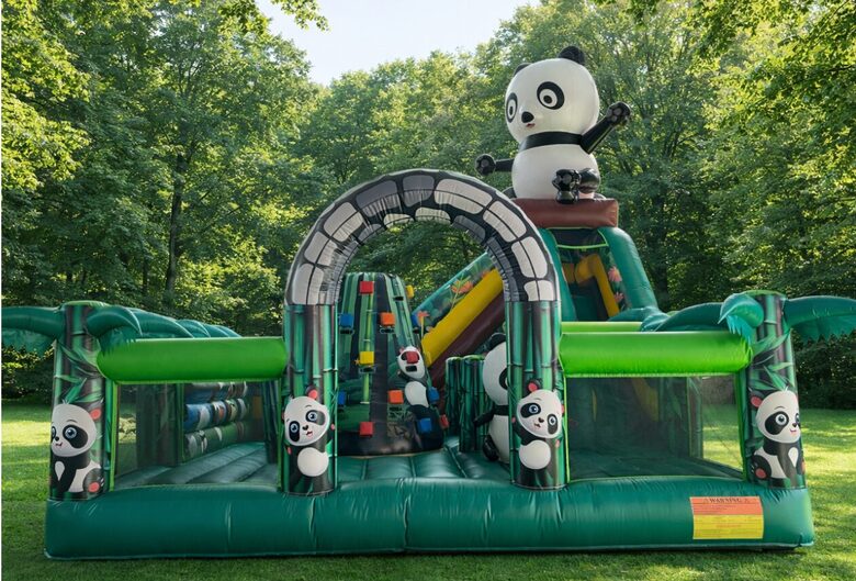 Piepūšamā Panda atrakcija bērnu pasākumiem un atrakciju nomai